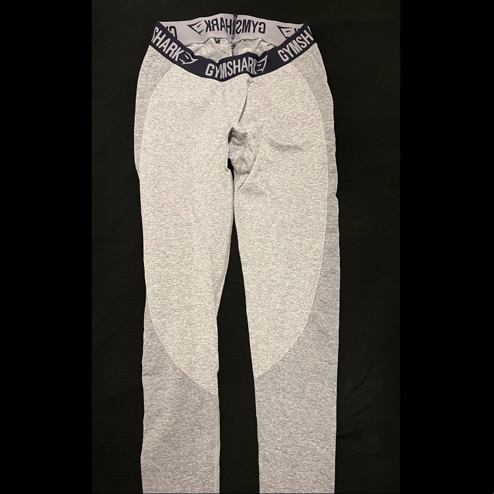 Gymshark Light Gray Purple Leggings